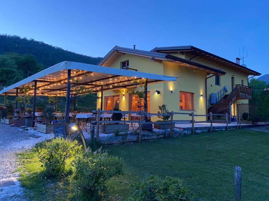 Agriturismo La Soglia Del Parco Ranica ภายนอก รูปภาพ