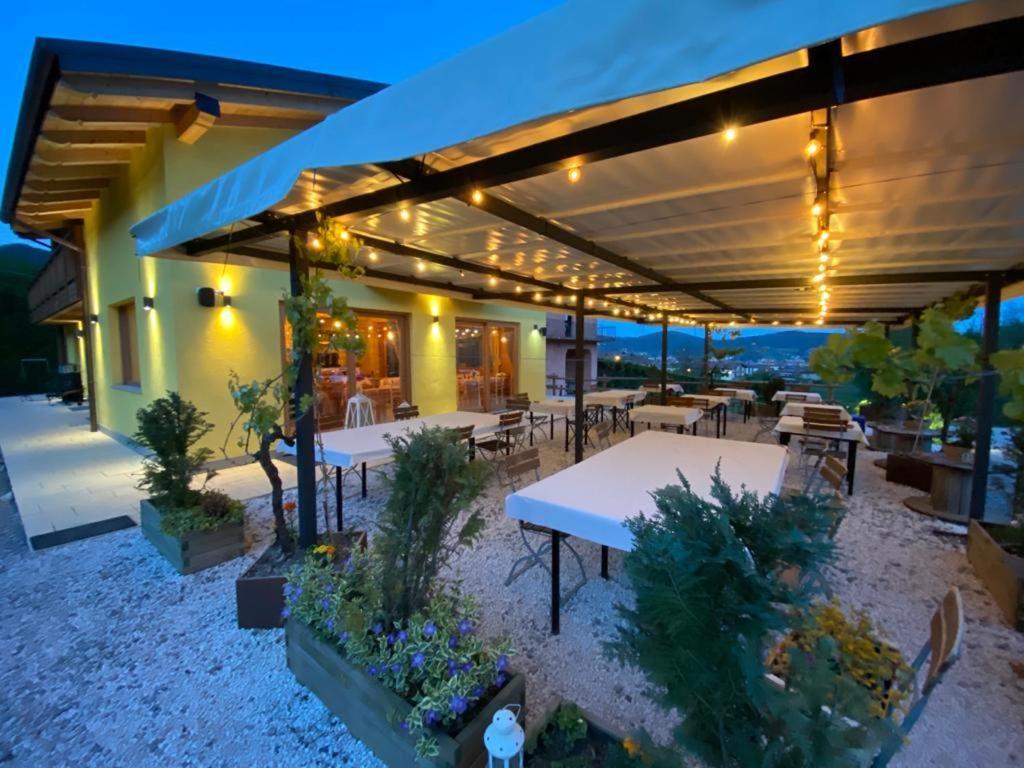 Agriturismo La Soglia Del Parco Ranica ภายนอก รูปภาพ